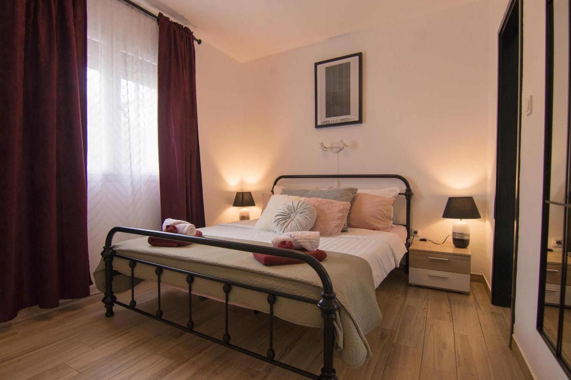 Apartments Flowers Krk Town Exterior photo