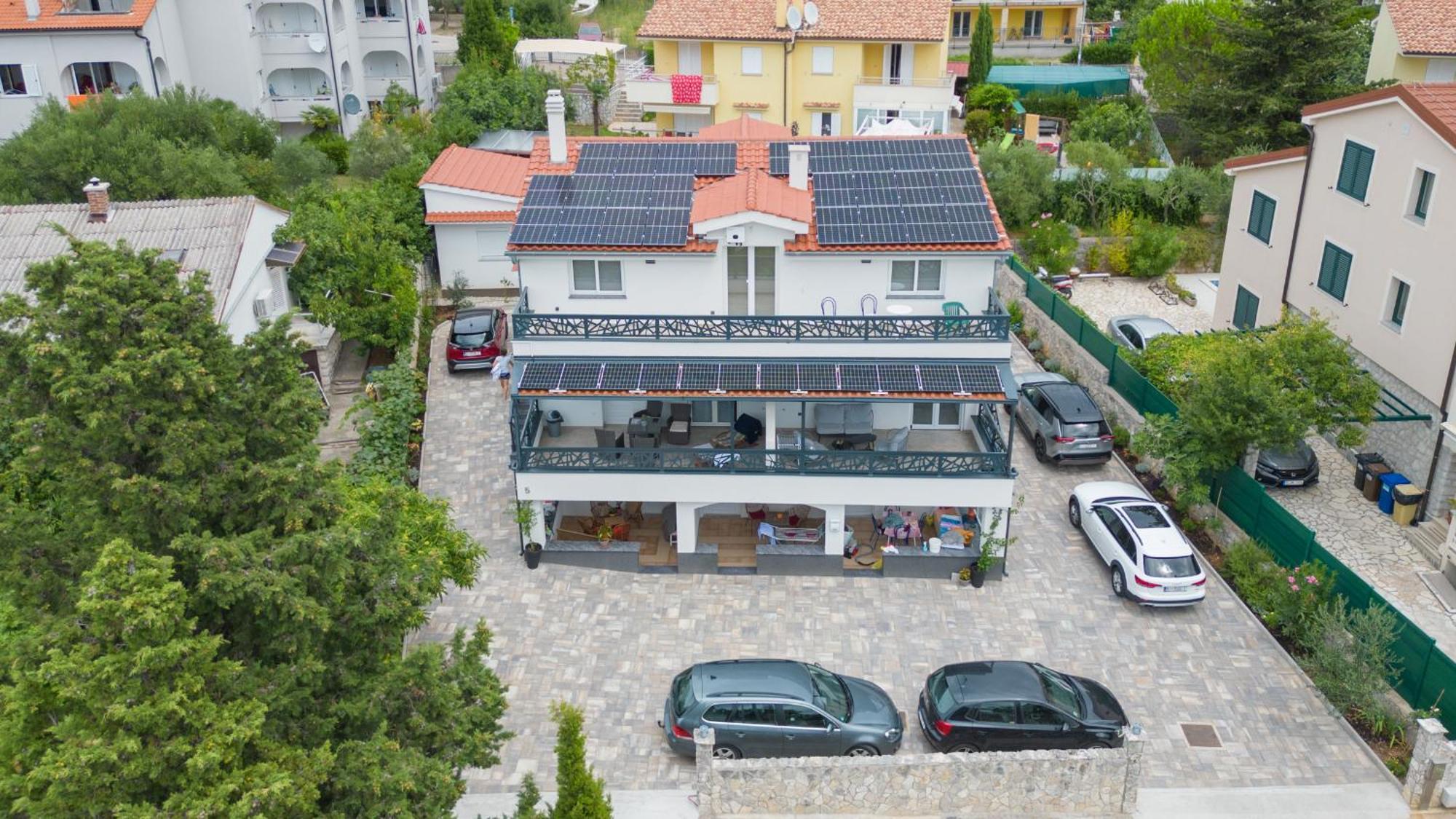 Apartments Flowers Krk Town Exterior photo